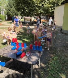 Vroči poletni dopoldnevi