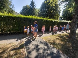 Zabava s papirnatimi letali