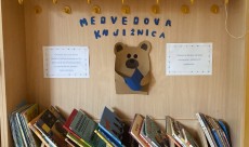 Medvedova knjižnica