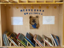 Medvedova knjižnica